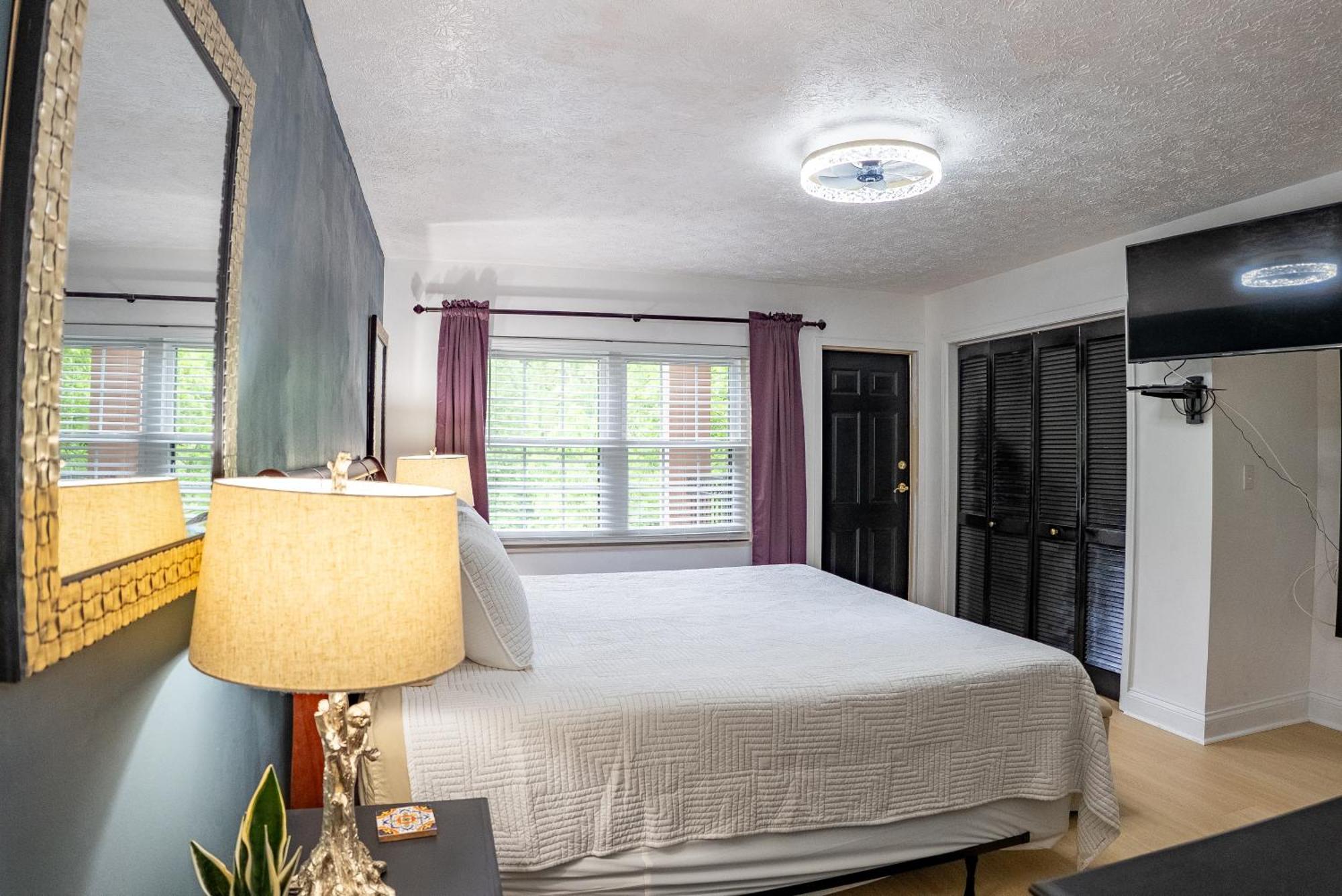 Luxurious Condo, Pool, Fireplace, Hiking 개틀린버그 외부 사진