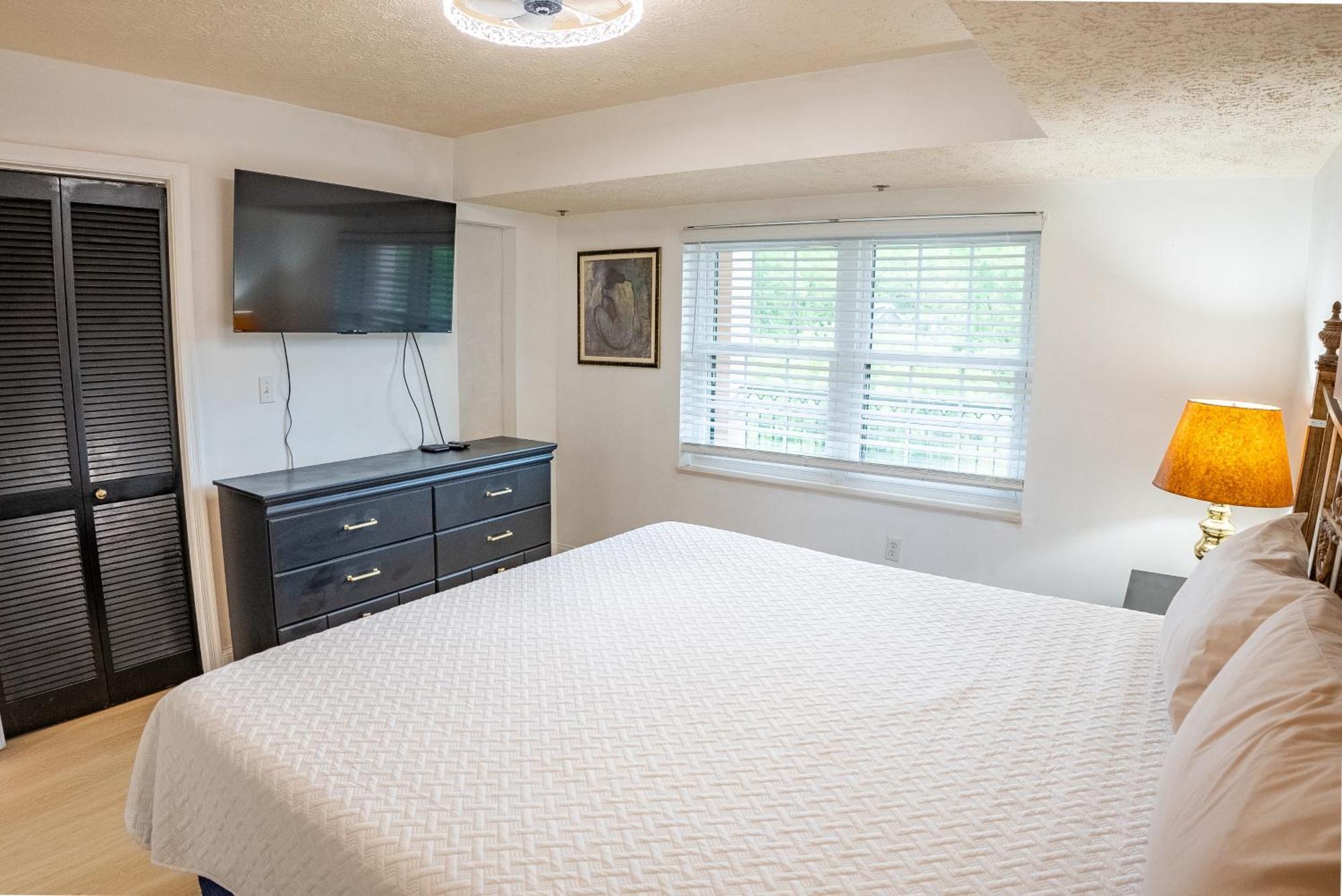 Luxurious Condo, Pool, Fireplace, Hiking 개틀린버그 외부 사진